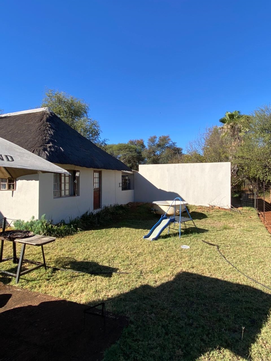 Commercial Property for Sale in Mamogaleskraal AH North West